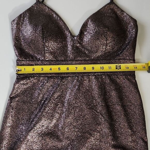 IRIS Gold foil Crackle cocktail dress - Picture 6 of 9